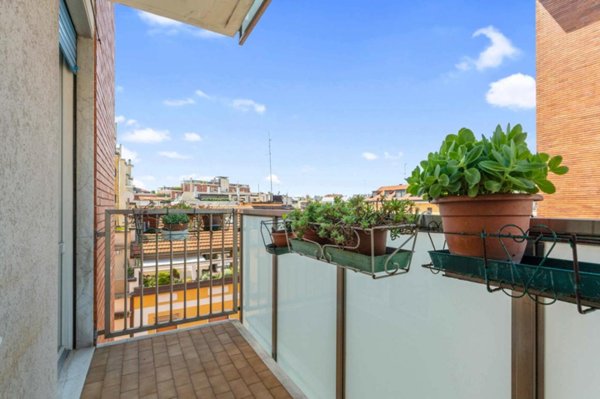 appartamento in vendita a Milano in zona San Vittore