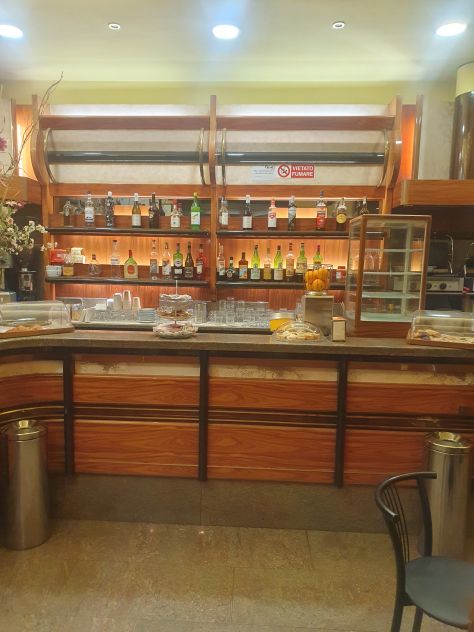 negozio in vendita a Milano in zona Centro Storico