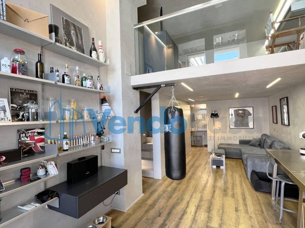 appartamento in vendita a Milano in zona Porta Romana