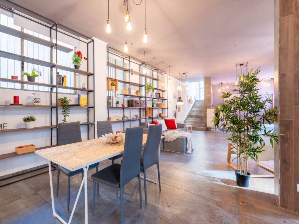appartamento in vendita a Milano in zona Solari