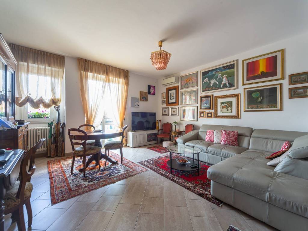 appartamento in vendita a Milano in zona Bovisa