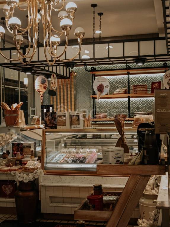 negozio in vendita a Milano in zona Piazzale Lodi