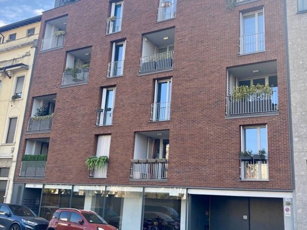 appartamento in vendita a Milano in zona Isola