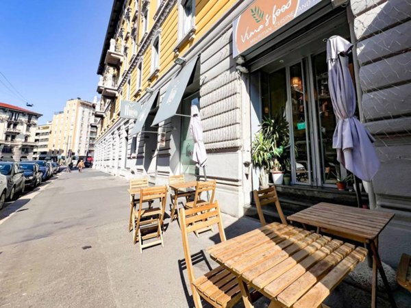 negozio in vendita a Milano in zona Solari