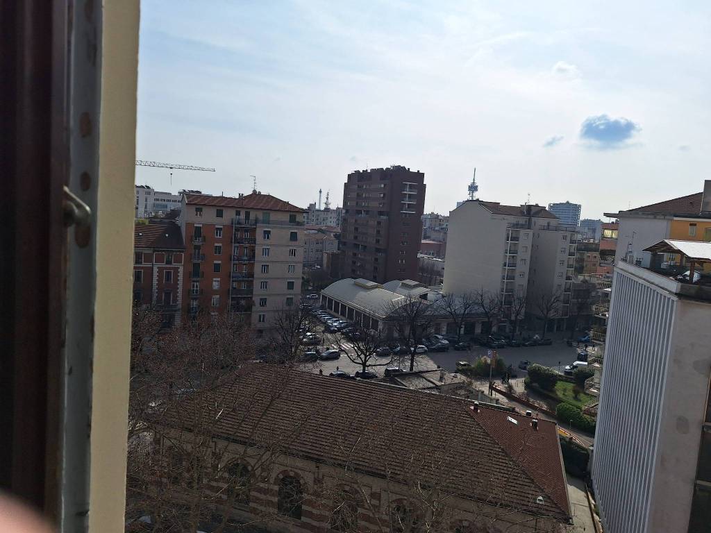 appartamento in vendita a Milano in zona Isola