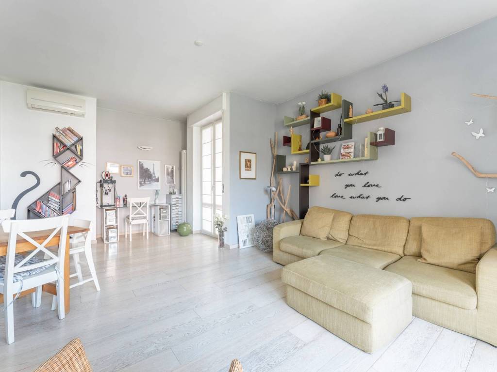 appartamento in vendita a Milano in zona Porta Romana