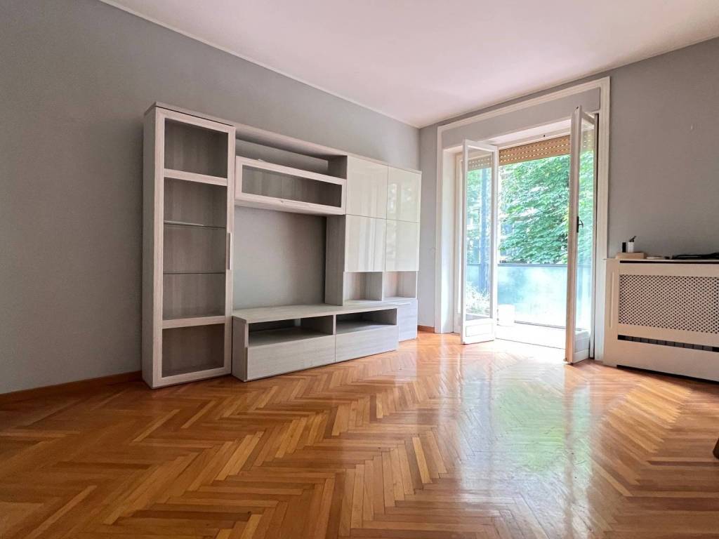 appartamento in vendita a Milano in zona Maggiolina