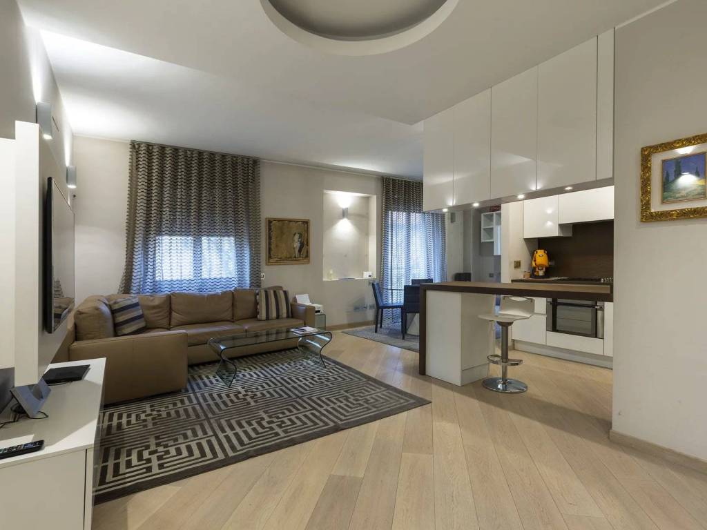 appartamento in vendita a Milano in zona Il Portello