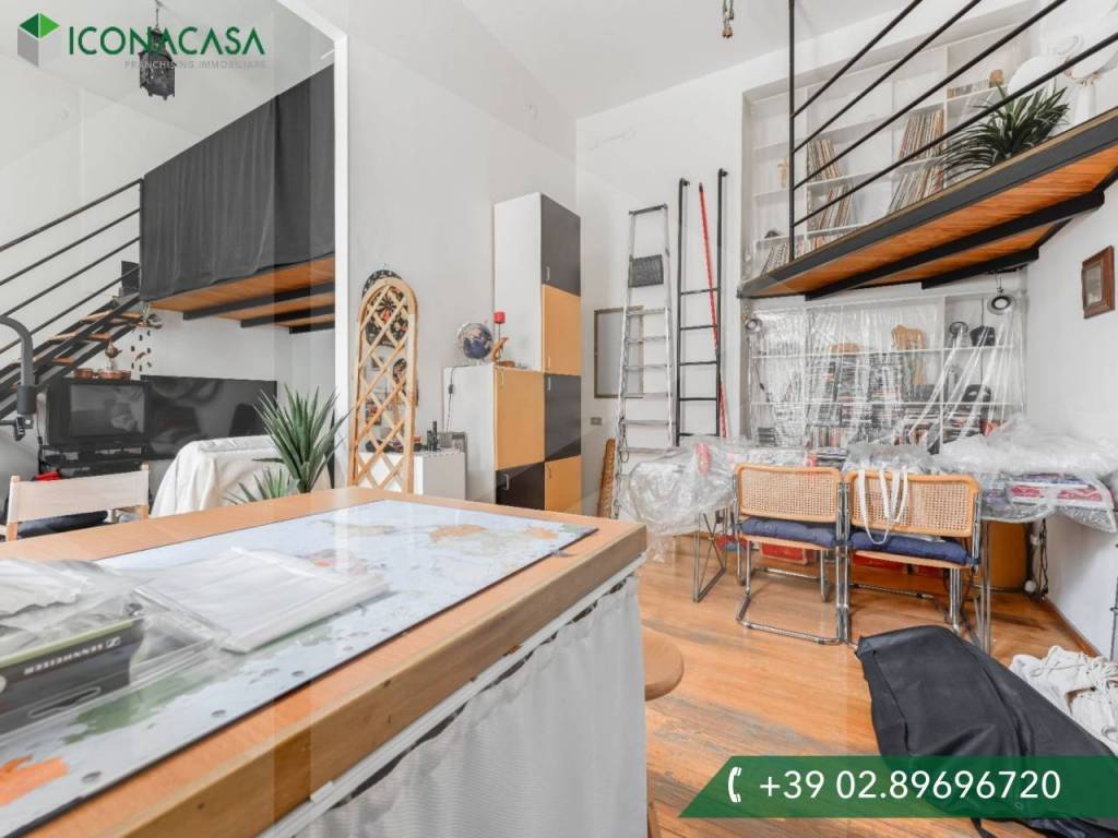appartamento in vendita a Milano in zona Centro Direzionale