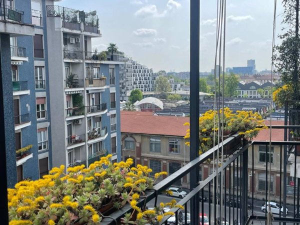 appartamento in vendita a Milano