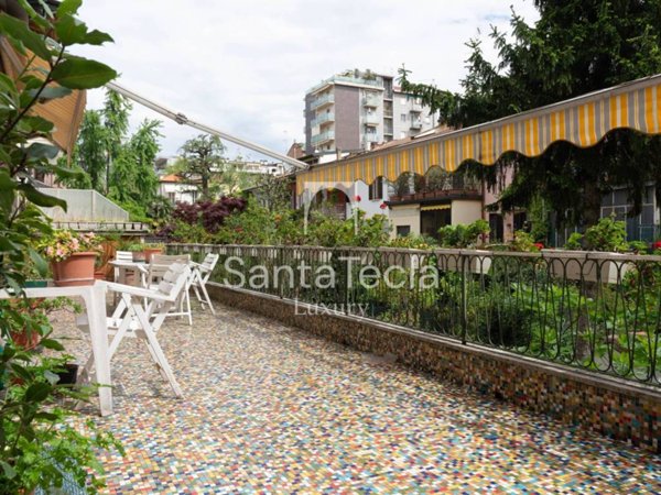 casa indipendente in vendita a Milano in zona Porta Vittoria