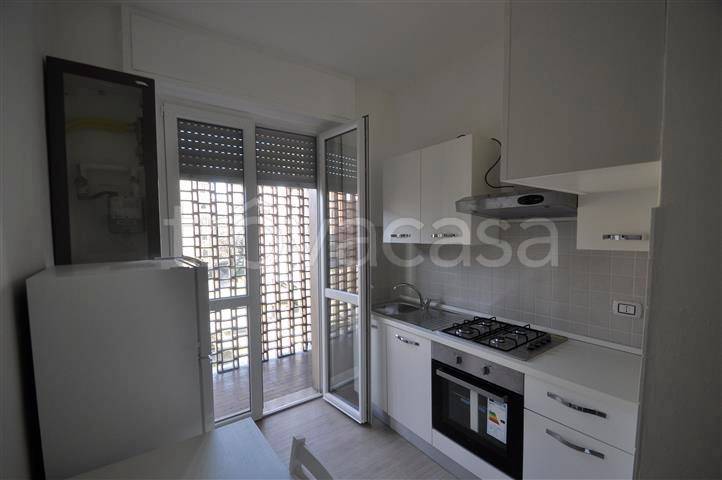 appartamento in vendita a Milano in zona Famagosta