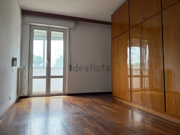 appartamento in vendita a Milano in zona Barona