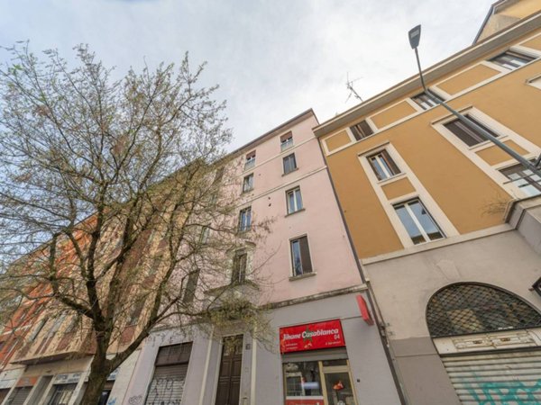 appartamento in vendita a Milano in zona Corvetto