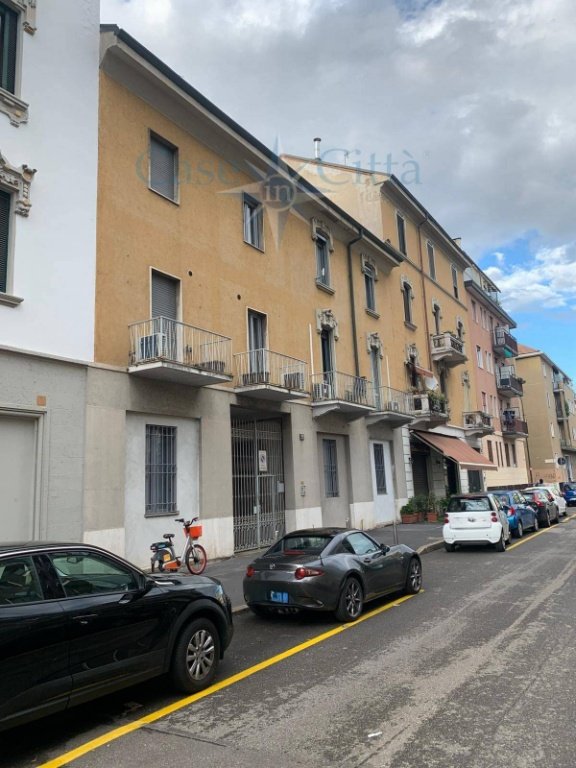 appartamento in vendita a Milano in zona Rembrandt