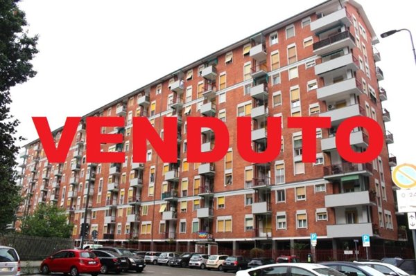 appartamento in vendita a Milano in zona Trenno