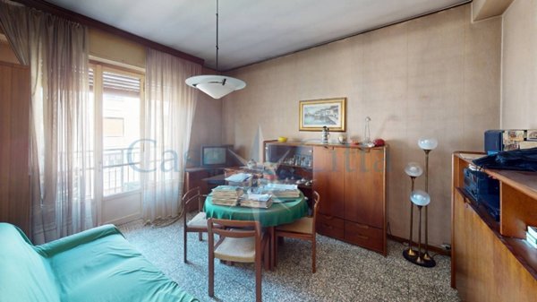 appartamento in vendita a Milano in zona Feltre