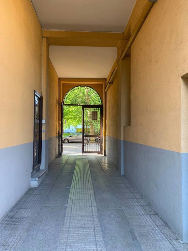 appartamento in vendita a Milano in zona Bocconi