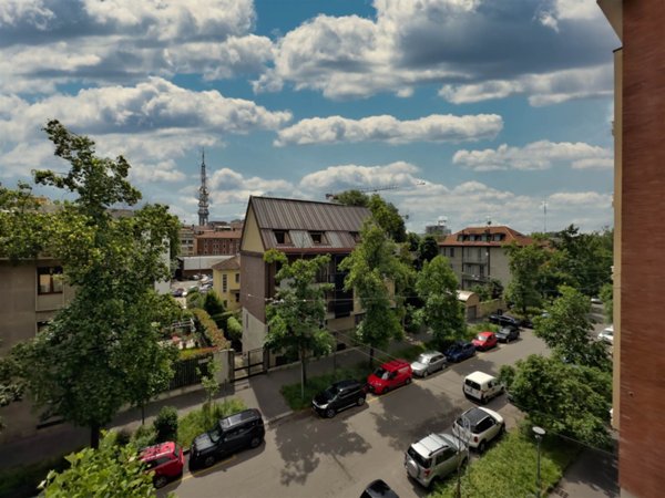 appartamento in vendita a Milano in zona Sempione