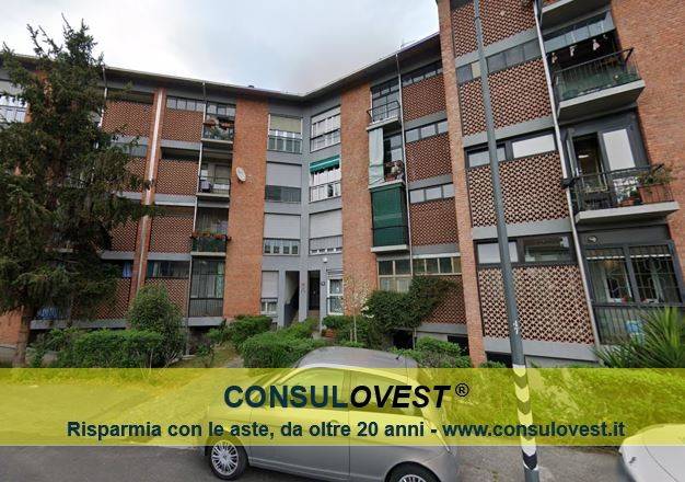 appartamento in vendita a Milano in zona Quarto Oggiaro