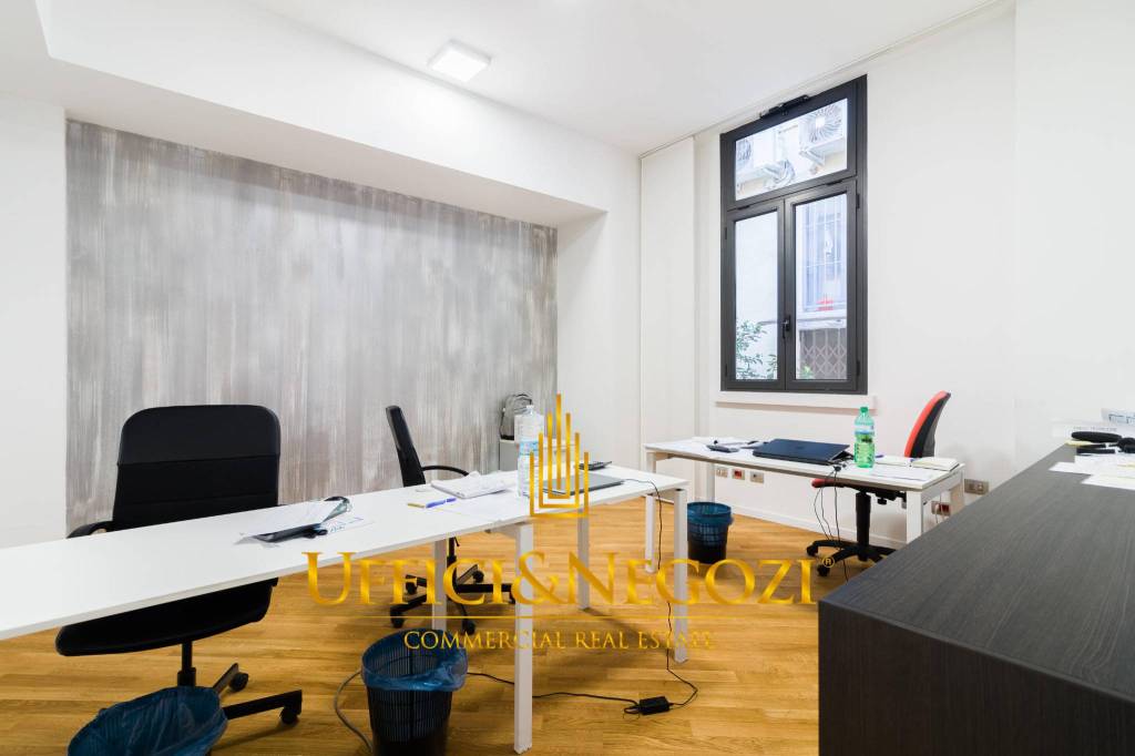 ufficio in vendita a Milano in zona Sempione