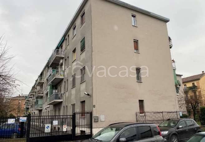 appartamento in vendita a Milano in zona Quinto Romano