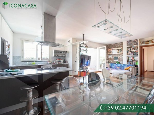 appartamento in vendita a Milano in zona Cagnola