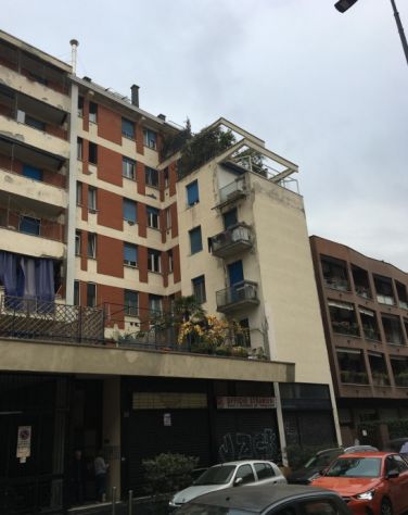 appartamento in vendita a Milano in zona Barona