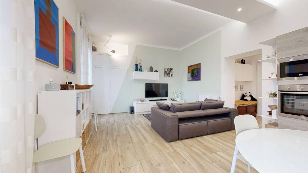 appartamento in vendita a Milano in zona Loreto