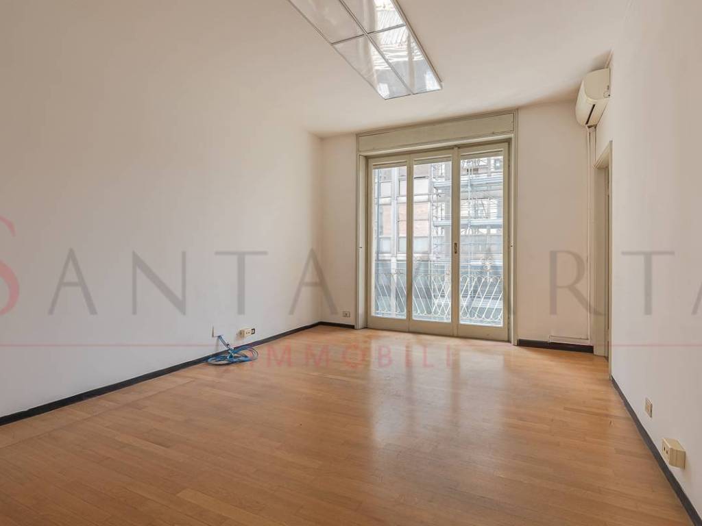 appartamento in vendita a Milano in zona Centro Direzionale
