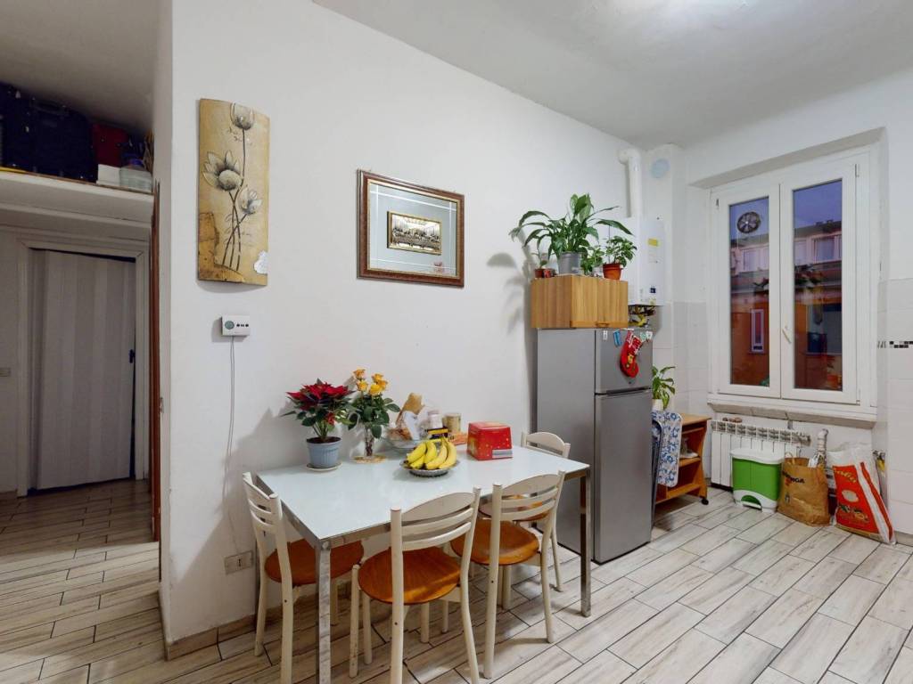 appartamento in vendita a Milano in zona Loreto