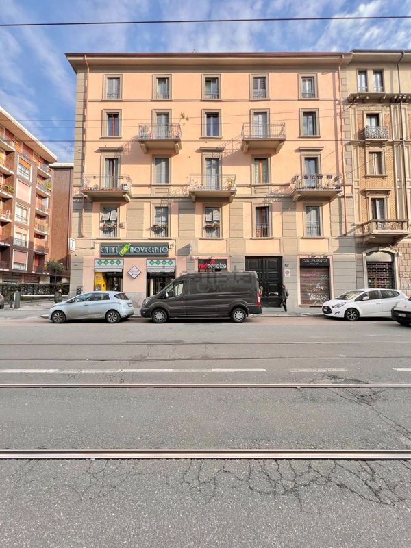 appartamento in vendita a Milano in zona Bocconi