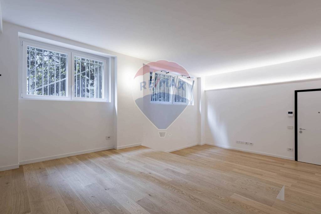 appartamento in vendita a Milano in zona Porta Ticinese