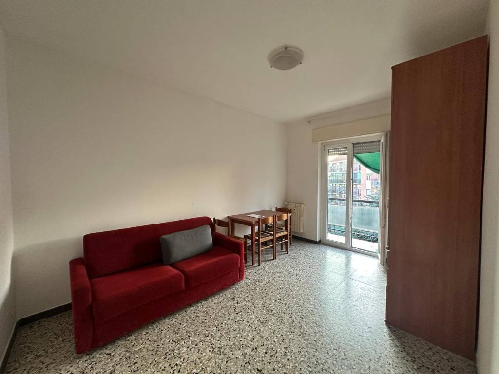 appartamento in vendita a Milano in zona Corvetto