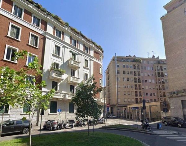 appartamento in vendita a Milano in zona Porta Garibaldi