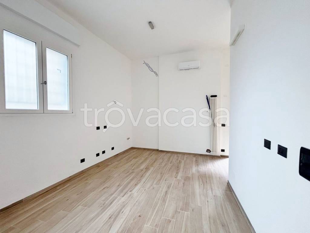 appartamento in vendita a Milano in zona Villapizzone
