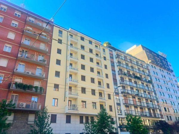 appartamento in vendita a Milano in zona Loreto
