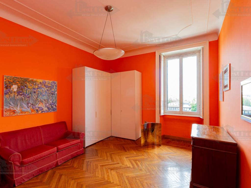 appartamento in vendita a Milano in zona Città Studi