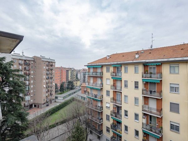 appartamento in vendita a Milano in zona Crescenzago