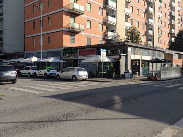 negozio in vendita a Milano in zona Crescenzago