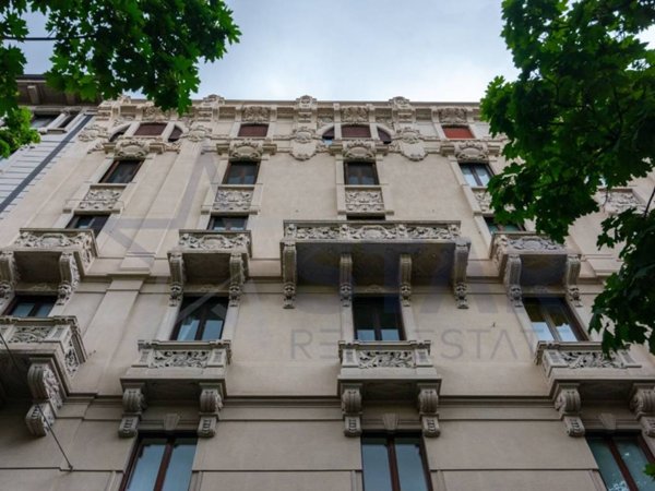 appartamento in vendita a Milano in zona Loreto