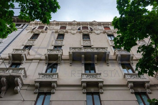 appartamento in vendita a Milano in zona Loreto
