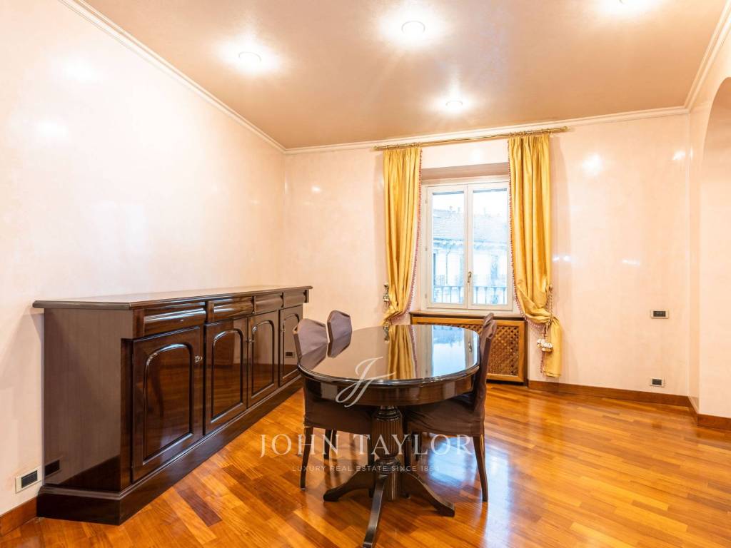 appartamento in vendita a Milano in zona Solari