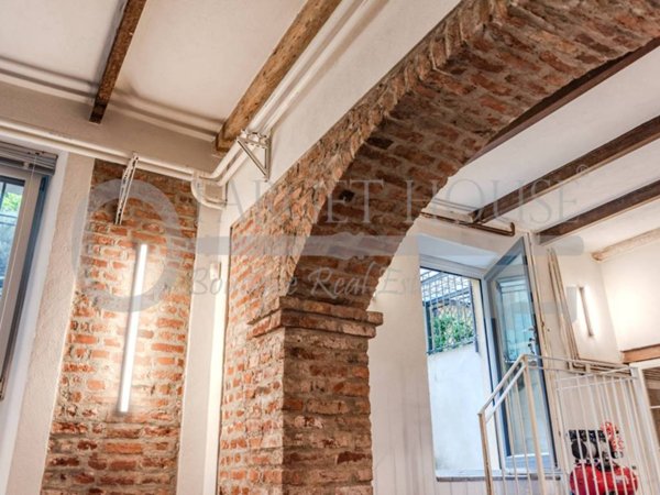 appartamento in vendita a Milano in zona Porta Venezia