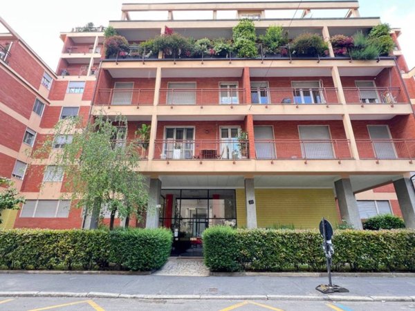 appartamento in vendita a Milano in zona Ponte Lambro