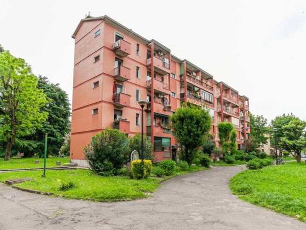 appartamento in vendita a Milano in zona Affori