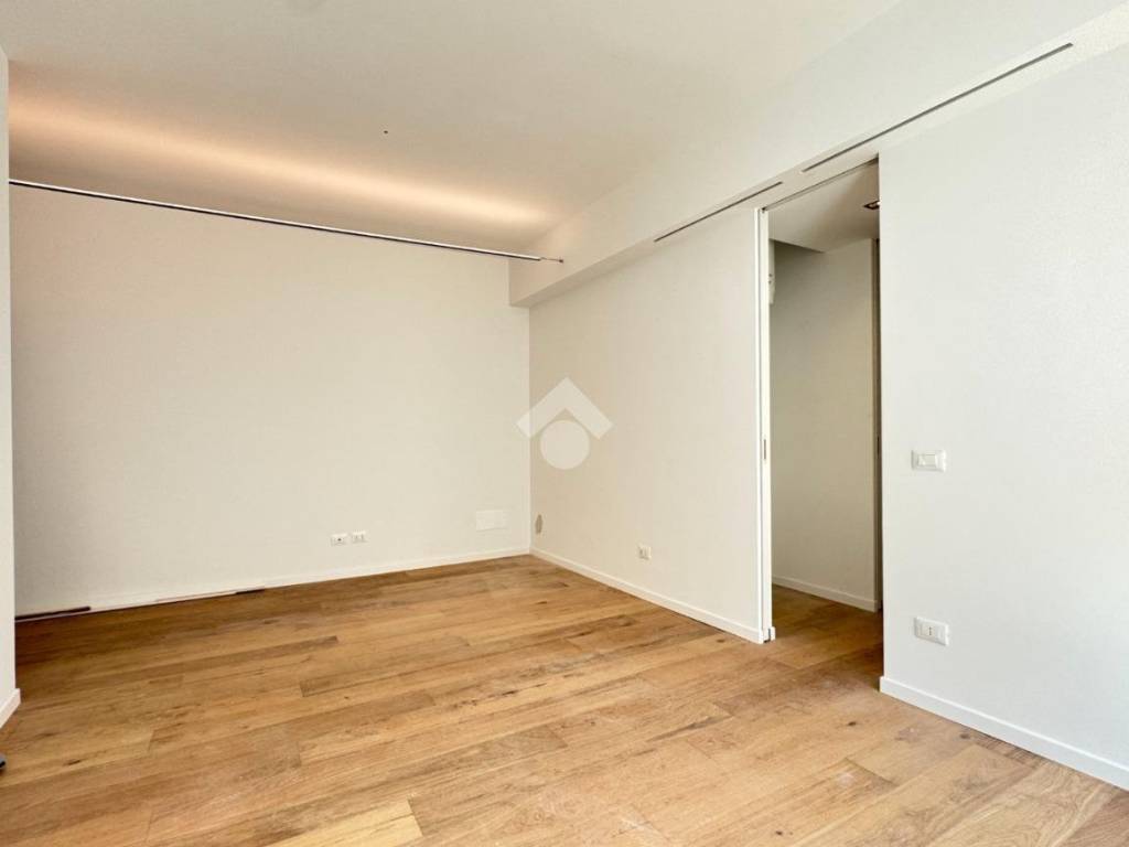 appartamento in vendita a Milano in zona Centro Direzionale