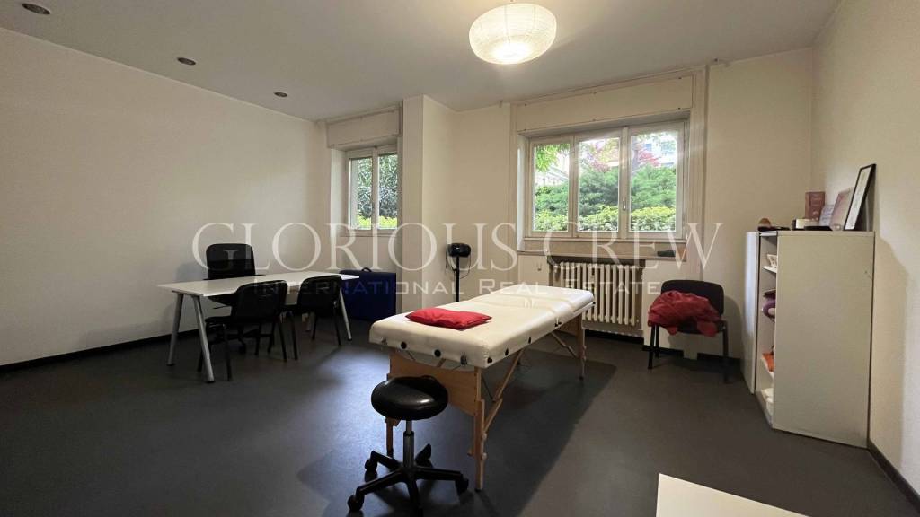 ufficio in vendita a Milano in zona Solari