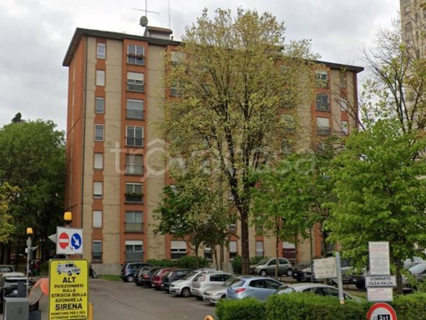 appartamento in vendita a Milano in zona Gallaratese