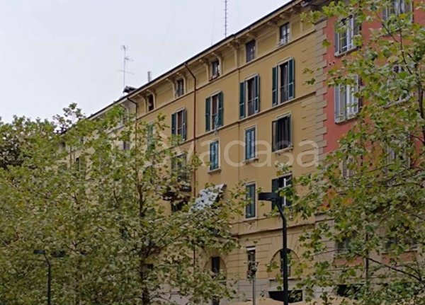 appartamento in vendita a Milano in zona Porta Nuova